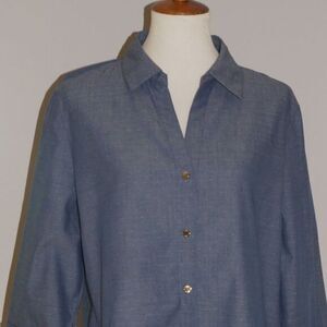 Anne Klein Blue Shirt -‎ Size L.